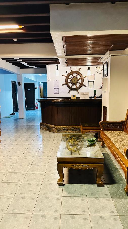 Relax Guest House Patong Exterior foto