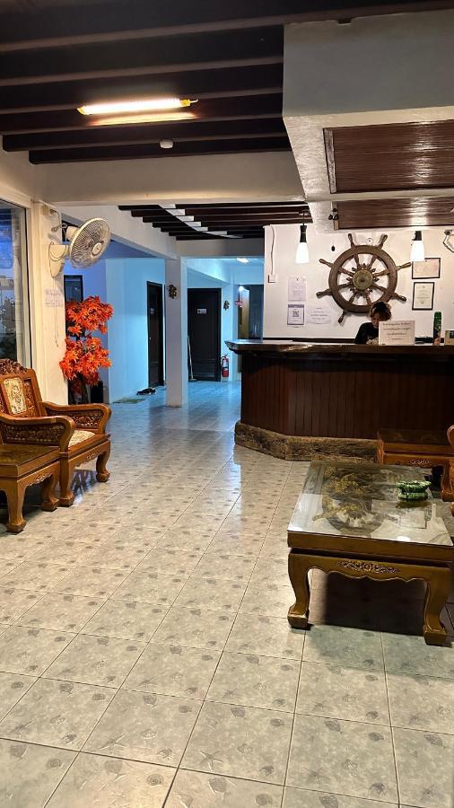 Relax Guest House Patong Exterior foto